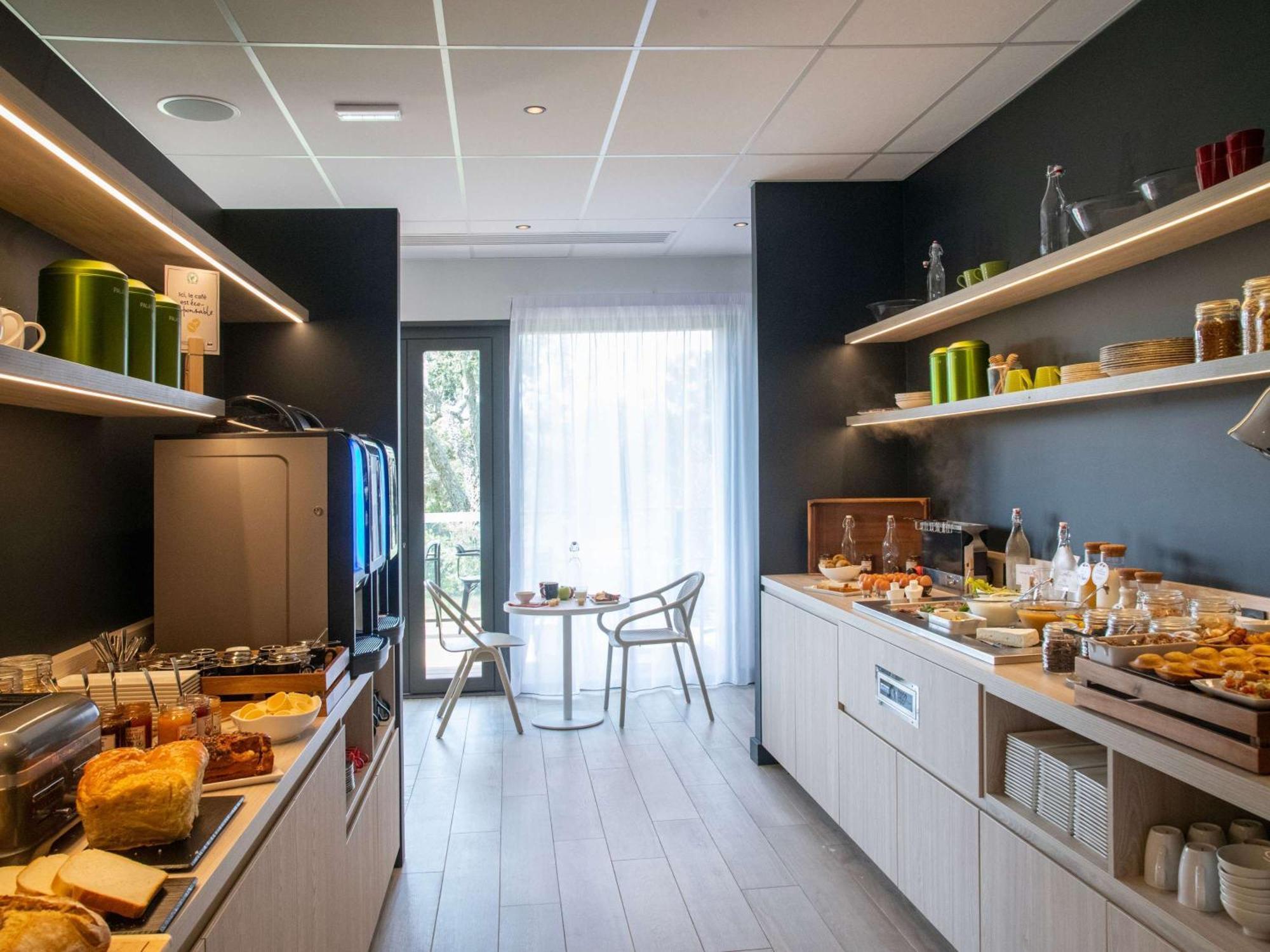 Hotel Ibis Styles Porto Vecchio Extérieur photo